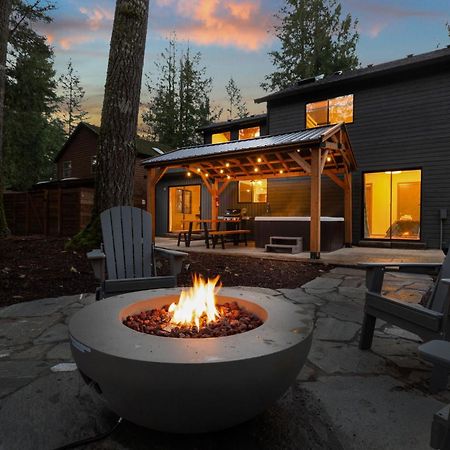 Stay Portland Collection - Alpine Retreat Hot Tub, Fire Pit & Game Room Rhododendron Buitenkant foto